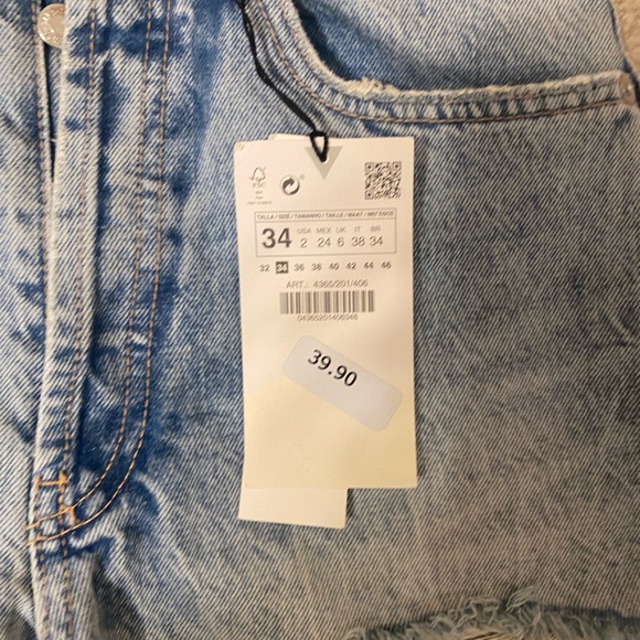 ZARA High Rise Denim Shorts - Picture 5 of 8